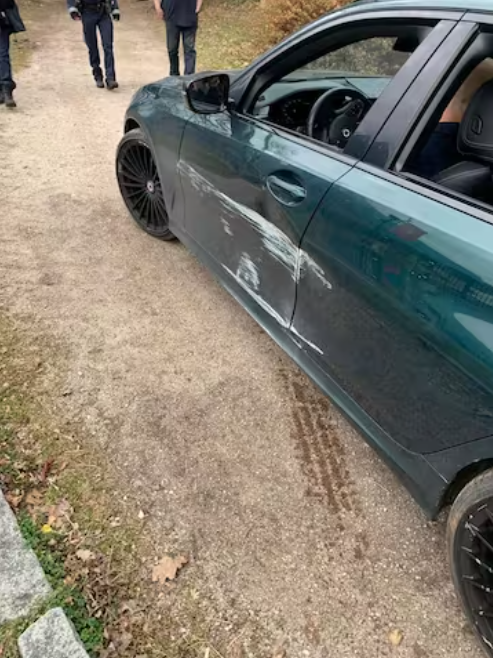 Stecken geblieben: Deutscher wollte mit SUV spazieren gehen