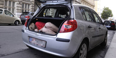 Kollege im Kofferraum zu Polizei gebracht