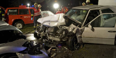 Ein Toter bei Frontalcrash bei Baden