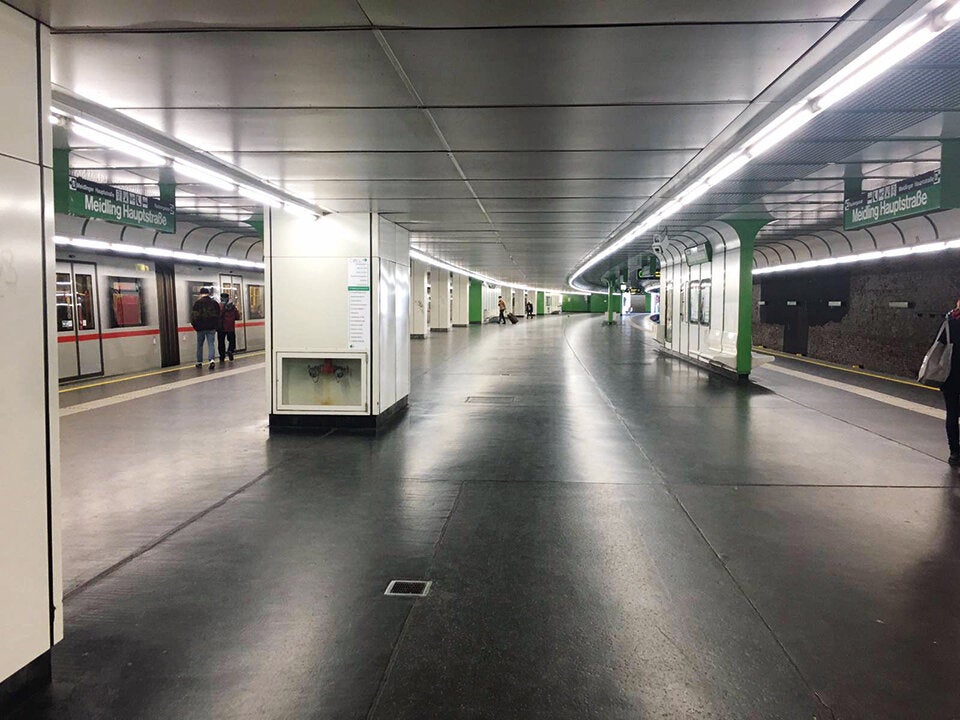 Die Bilder des ersten Lockdown-Tages: Wien wird zur Geisterstadt