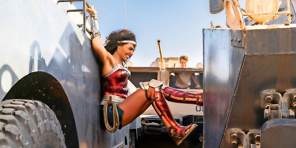 ''Wonder Woman 1984'': Gal Gadot knackt Corona-Rekord | Top-Start