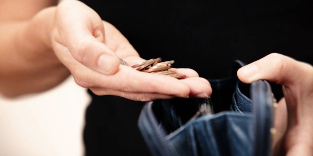 geld arm mindestsicherung