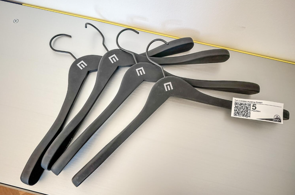 Signa-Büro-Accessoires werden versteigert