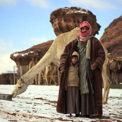 Schnee in der Wüste von Saudi Arabien