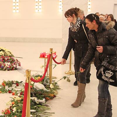 Die Aufbahrungshalle 2