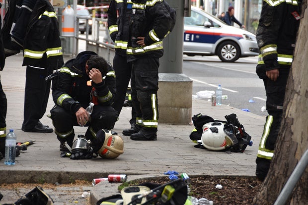 Die ersten Bilder nach dem Feuer-Inferno