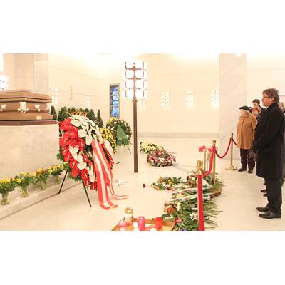 Die Aufbahrungshalle 2