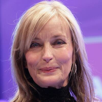 Bo Derek geht mit Lugner zum Opernball