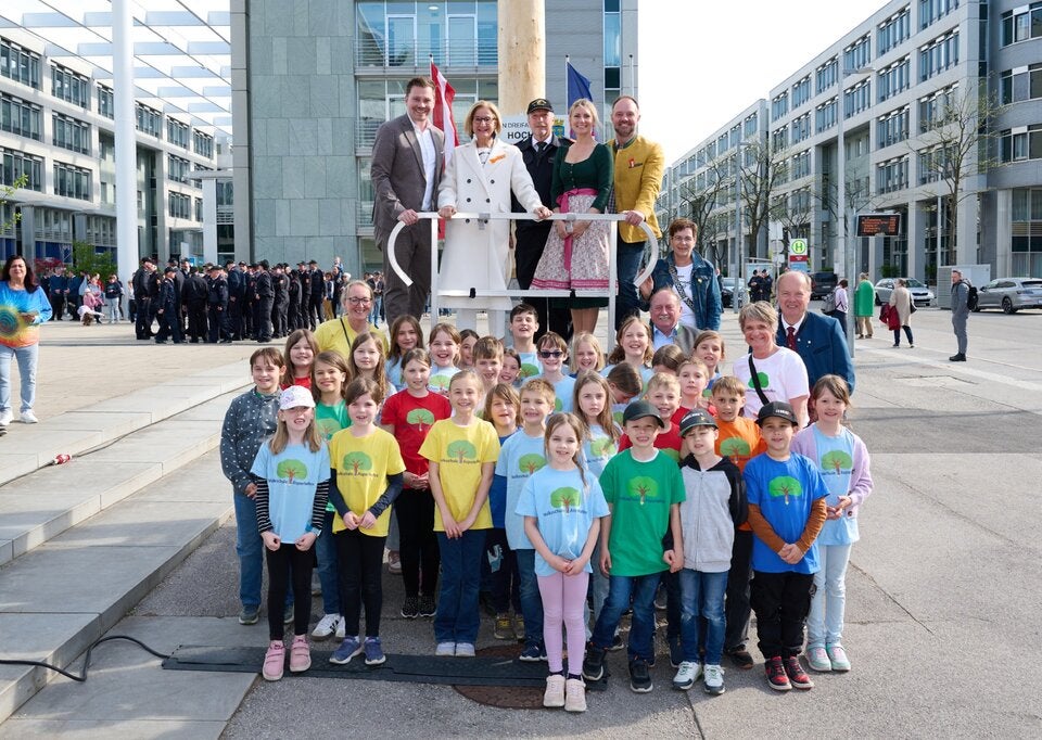 Landhaus-Maibaum kommt heuer aus der Marktgemeinde Asperhofen