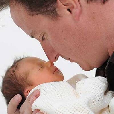 Briten-Premier Cameron erneut Vater