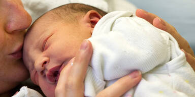 Gastarbeitern die Babys weggenommen