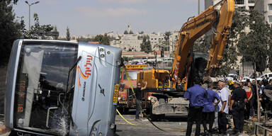 Amoklauf mit Bagger - Tote und Verletzte