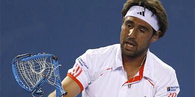 Video: Baghdatis rastet in Melbourne aus