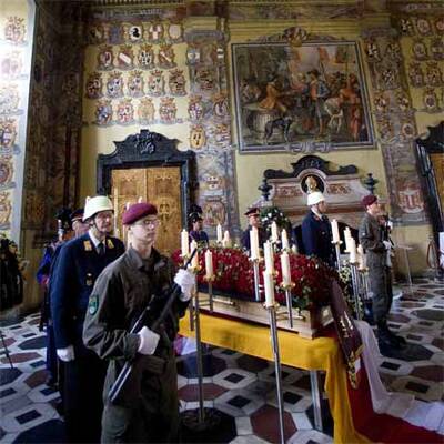 Jörg Haider in Klagenfurt aufgebahrt