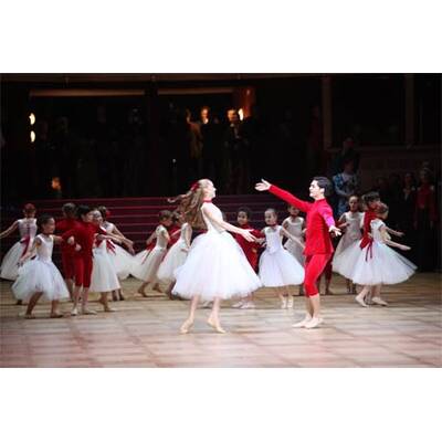 Die ersten Bilder aus der Oper