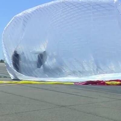 Wegen Windes wurde Baumgartners Sprung abgebrochen.