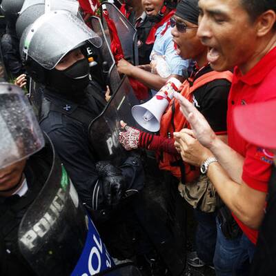 Blut-Attacke auf Premier