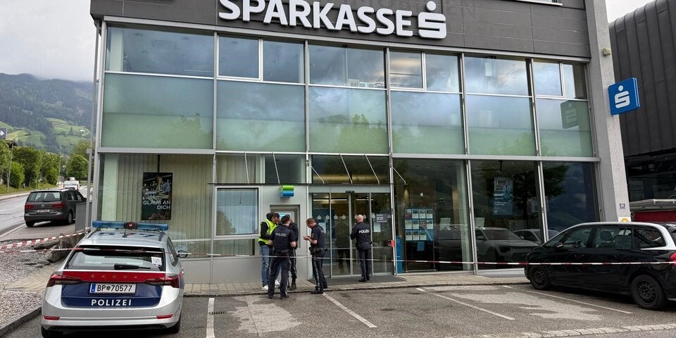 banküberfall fügen