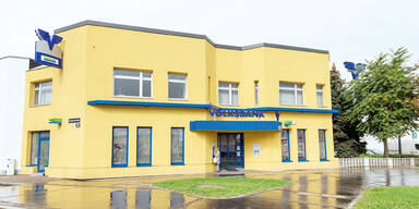 Vater (40) pl&uuml;ndert Bank - Sohn (18) verr&auml;t ihn