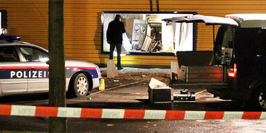 Bankomat in Linz gesprengt