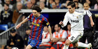 Ronaldo schie&szlig;t Barca ab
