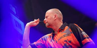 Darts-Legende Van Barneveld beendet Karriere