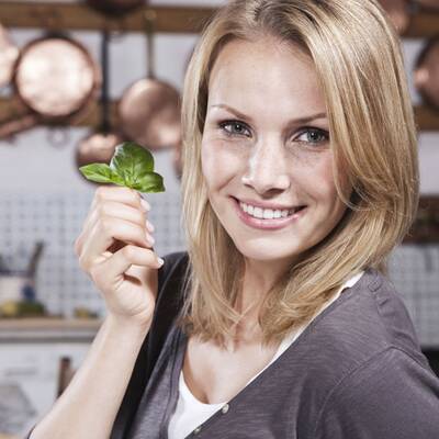 Beifuß regt die Durchblutung an