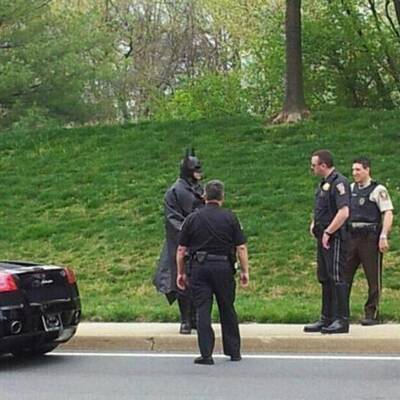 Polizei stoppt Batman