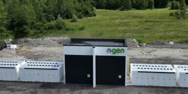 Das Batteriespeicherkraftwerk ist in Betrieb.