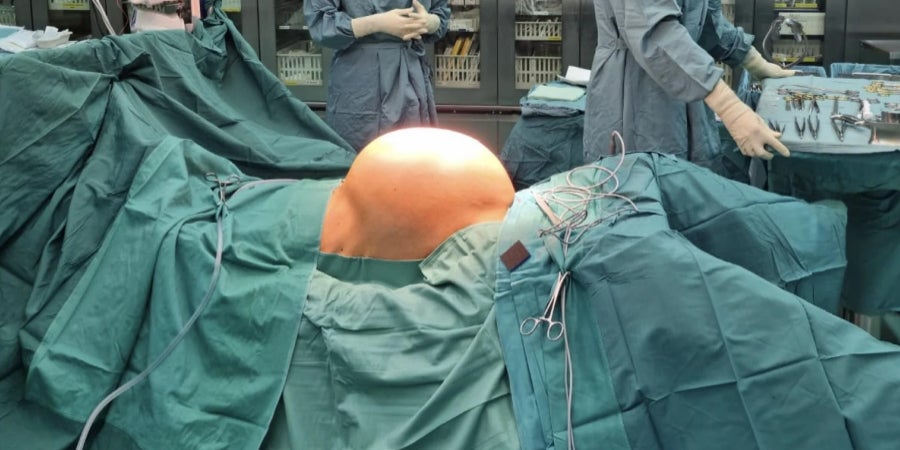 Ärzte entfernten Zehn-Kilo-Tumor aus Bauch von Kärntnerin