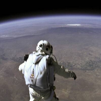 Neue Bilder vom Stratos-Sprung