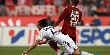 Bayern nutzt Dortmund-Patzer