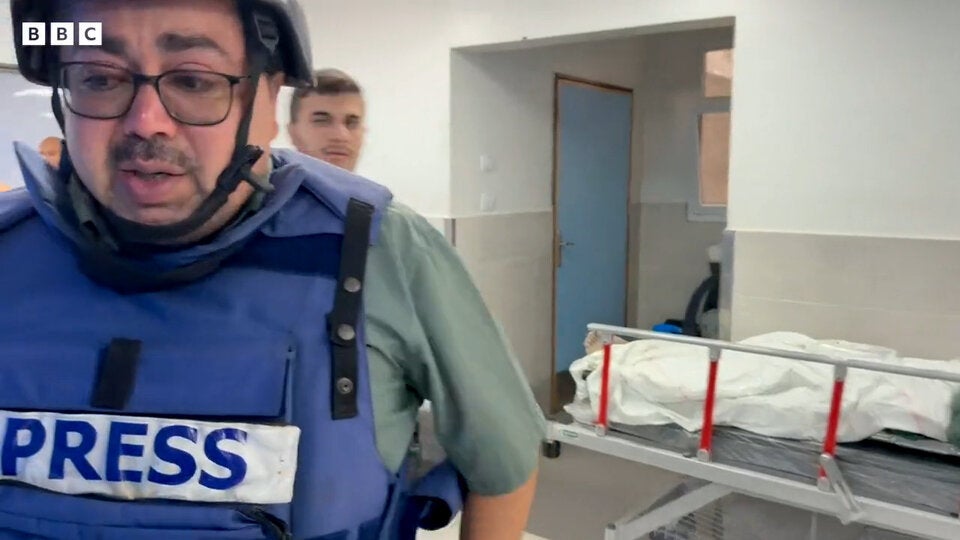 BBC-Reporter bricht im Spital in Gaza in Tränen aus