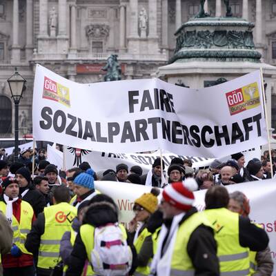 Großdemo der Beamten in Wien