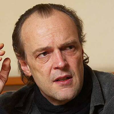 Sandra Cervik, Josefstadt-Schauspielerin