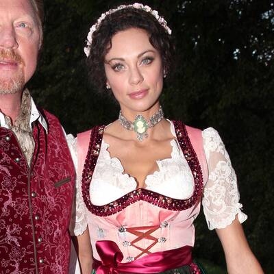 Wer hat das schönste Dirndl-Dekolleté?