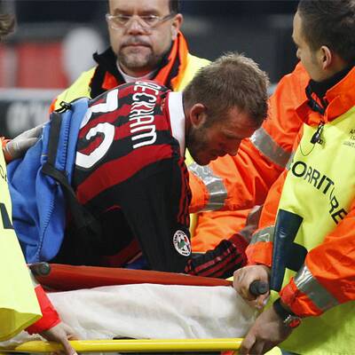 Beckham schwer verletzt