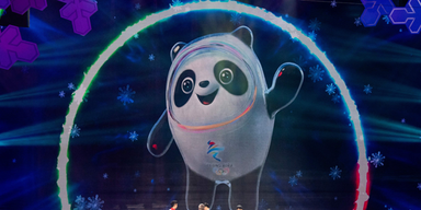 S&uuml;&szlig;es Olympia-Maskottchen feierlich vorgestellt