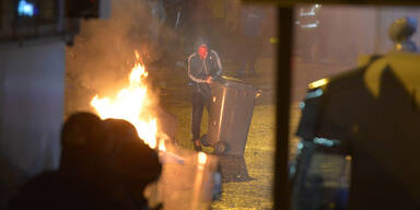 Ausschreitungen bei Marsch in Belfast