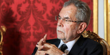 Alexander Van der Bellen