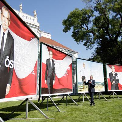 Van der Bellens neue Wahlplakate