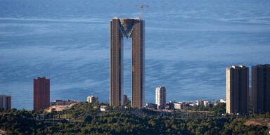 Lift in Wolkenkratzer vergessen?