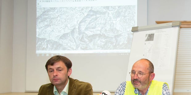 Forscher in Höhle abgestürzt: Rettung läuft