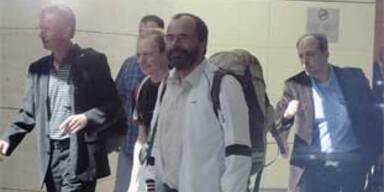 Freigelassene Bergsteiger in München eingetroffen