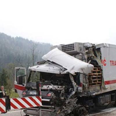 Lkw-Fahrer vor dem Ertrinken gerettet
