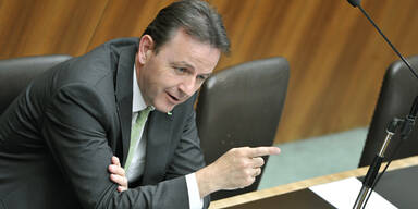 Berlakovich als  Umweltsünder