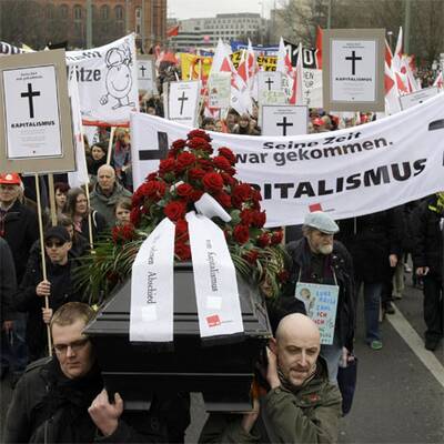 Demo gegen die Krise