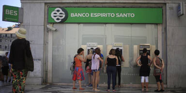Krisenbank BES vom Handel ausgesetzt