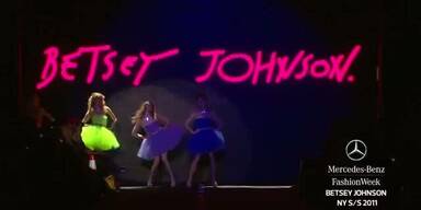 New York Fashion Week S/S 2011: Betsey Johnson