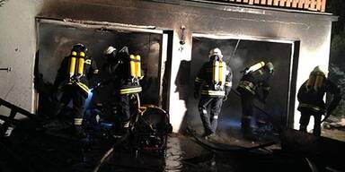 Mann stirbt bei Garagenbrand